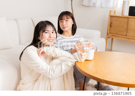ホテル女子会 パジャマ ホテル女子会 パジャマ 136871905