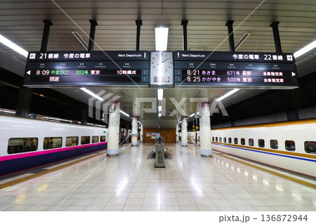 上野駅 新幹線ホーム 上野駅 新幹線ホーム 136872944