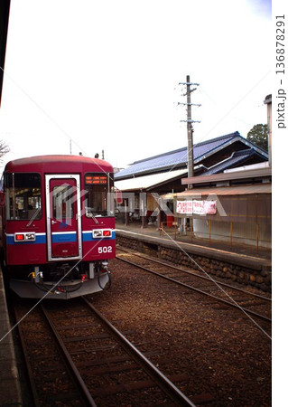 長良川鉄道の風景 関駅(ナガラ502型) 長良川鉄道の風景 関駅(ナガラ502型) 136878291