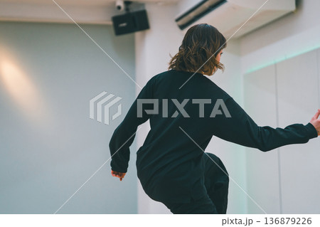 dance practice 136879226