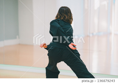 dance practice 136879243