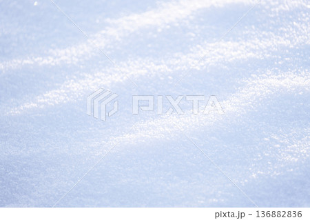 デコボコした雪模様 蒜山高原 デコボコした雪模様 蒜山高原 136882836