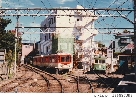 江ノ電600形赤電 136887393