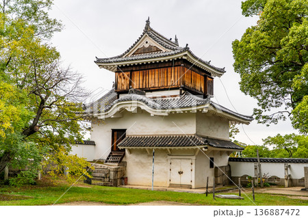 岡山城(国指定の史跡 別名:烏城、金烏城)月見櫓(重要文化財) 岡山城(国指定の史跡 別名:烏城、金烏城)月見櫓(重要文化財) 136887472
