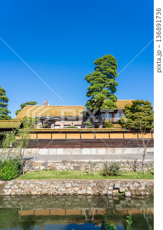 有隣荘（大原家旧別邸：緑御殿　倉敷の迎賓館）倉敷美観地区観光（白壁の蔵屋敷レトロな街並み） 136891736