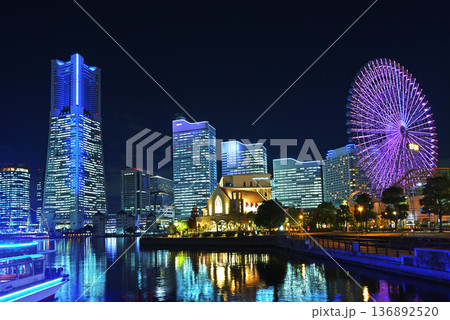 横浜みなとみらい　夜景 136892520