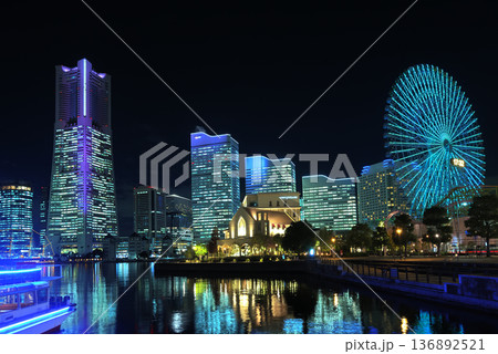 横浜みなとみらい　夜景 136892521