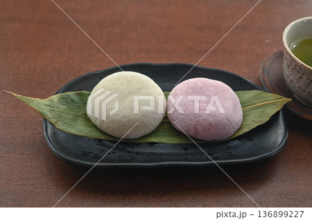 お茶菓子 かるかん お茶菓子 かるかん 136899227