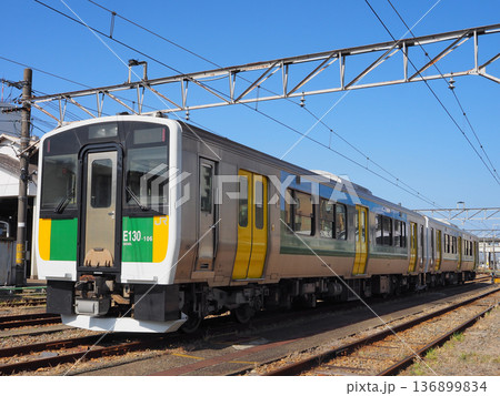 キハE130系気動車(久留里線) キハE130系気動車(久留里線) 136899834