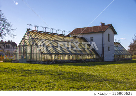 スロベニアの首都での散策 136900625