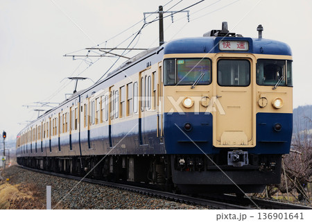 信越本線115系 スカ色C1編成 信越本線115系 スカ色C1編成 136901641