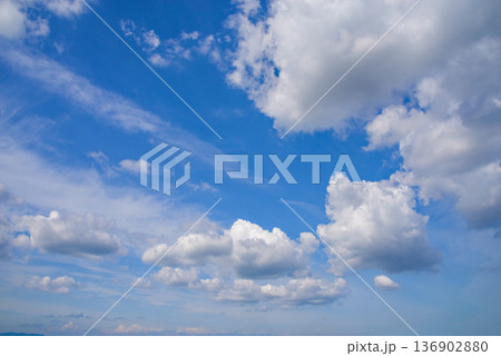 青空と雲 136902880