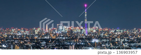 空撮「東京都」ドローンで江戸川上空から東京夜景を撮影 空撮「東京都」ドローンで江戸川上空から東京夜景を撮影 136903957