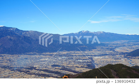 陣馬形山 山頂からの絶景 陣馬形山 山頂からの絶景 136910432