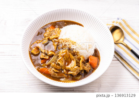 ポークカレー 136913129