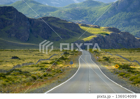endless road from el calafate to el chanten patagonia argentina with fitz roy mountain view endless road from el calafate to el chanten patagonia argentina with fitz roy mountain view 136914099