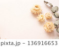 お花とグリーン 136916653