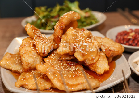 Sweet and Sour Pork (Tangsuyuk) 136921623