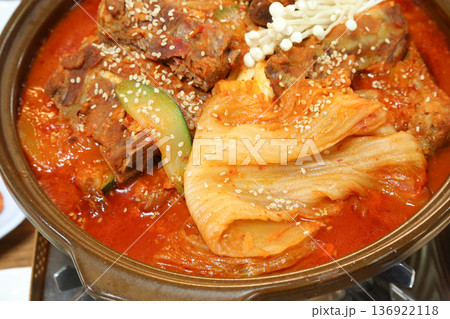 Braised Kimchi With Soft Pork Braised Kimchi With Soft Pork 136922118