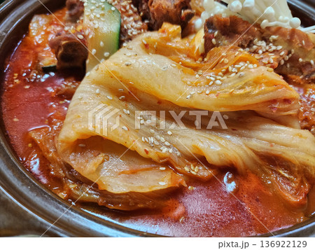 Braised Kimchi With Soft Pork 136922129