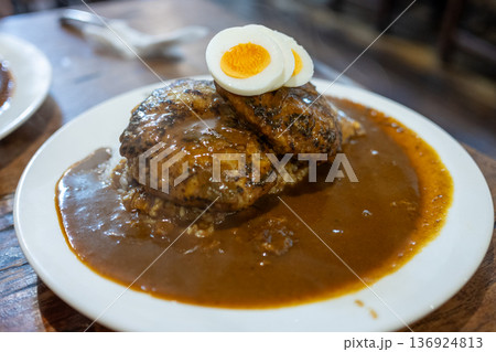 とても美味しい日本の様々な食べ物 とても美味しい日本の様々な食べ物 136924813