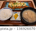 おいしいチキン南蛮定食 136926070