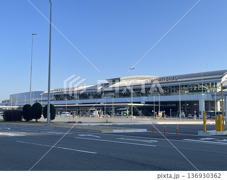 福岡空港国際線 136930362