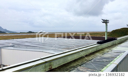 東京都八丈島の八丈島空港 東京都八丈島の八丈島空港 136932182