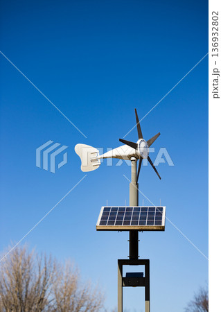 埼玉県所沢航空記念公園 風力発電 埼玉県所沢航空記念公園 風力発電 136932802