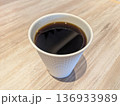 カップに入ったコーヒー 136933989