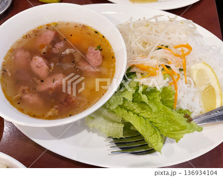 ブンチャー(ベトナム風つけ麺) ブンチャー(ベトナム風つけ麺) 136934104
