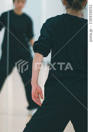 dance practice 136938052