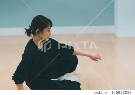 dance practice 136938082