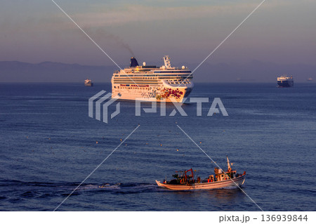 ピレウス港 136939844