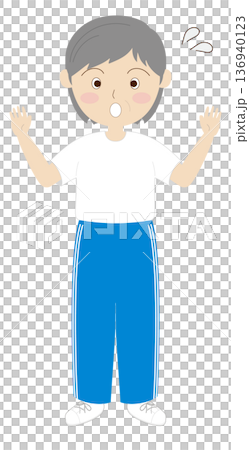 驚いている元気な高齢の女性 136940123