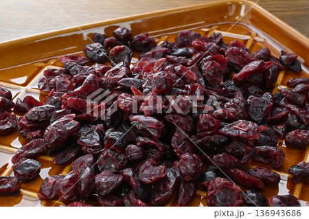 ドライクランベリー 136943686