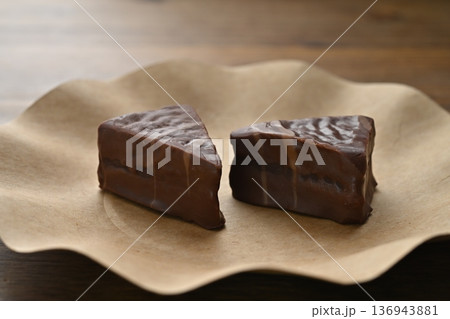ミニシルベーヌ 136943881