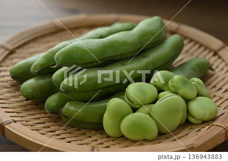 そら豆 そら豆 136943883