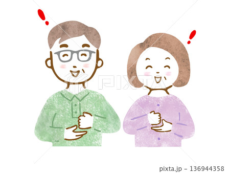 わかった！という表情とポーズのシニア男女のイラスト（上半身） 136944358