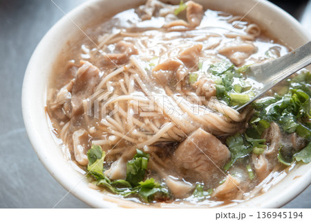 台湾 食べ物 食物 136945194