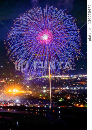 天空の特等席。あの夜の感動を、永遠の一枚に。八代全国花火競技大会(さかもと八竜天文台) 136950470
