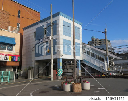 JR神戸線 西明石駅の東口駅舎 JR神戸線 西明石駅の東口駅舎 136955351