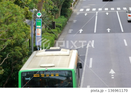 路線バス 136961170