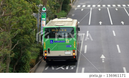 路線バス 路線バス 136961171