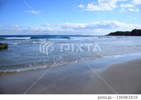 美しい海岸の風景 美しい海岸の風景 136961919