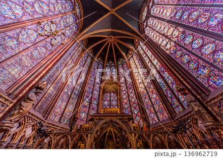 sainte-chapelle stained glasses windows, Paris, France sainte-chapelle stained glasses windows, Paris, France 136962719