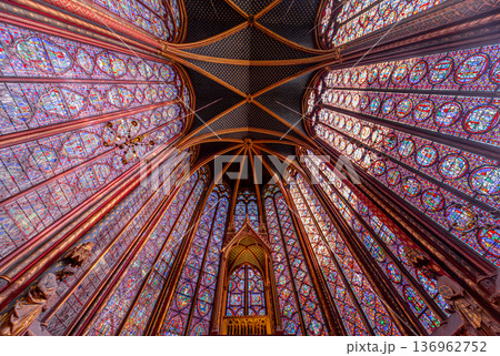 sainte-chapelle stained glasses windows, Paris, France sainte-chapelle stained glasses windows, Paris, France 136962752