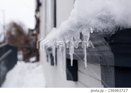NY 大雪 2026 2月 つらら 136963727