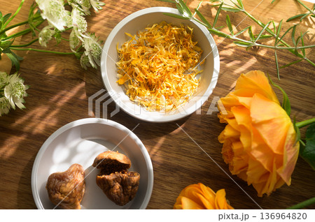 ハーブのある暮らし 136964820