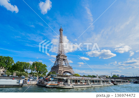 Bridge of Alexandre III, Paris, France Bridge of Alexandre III, Paris, France 136974472